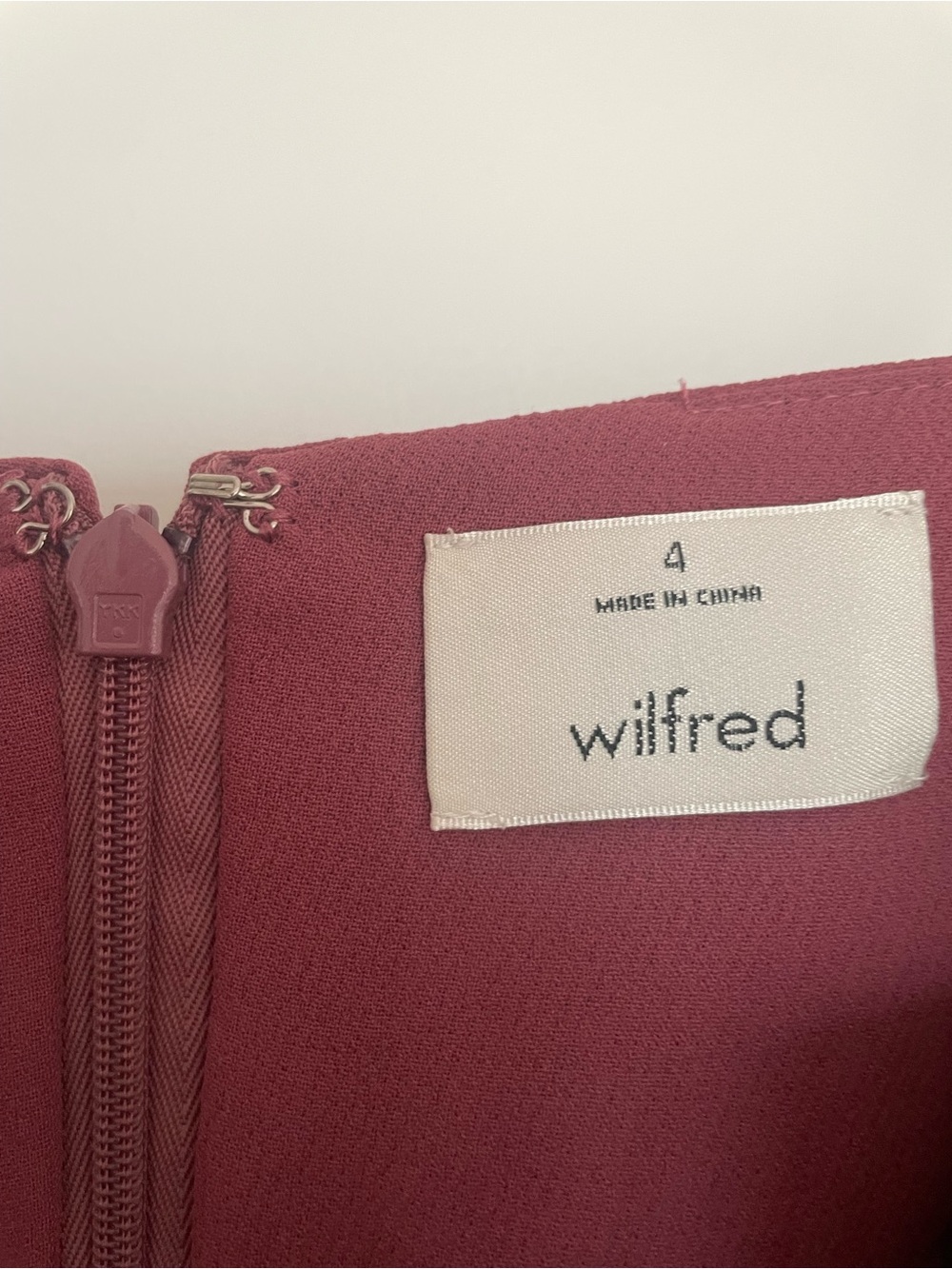 Wilfred Briand Mini Dress Aritzia - worn twice - burgundy wine - Picture 5 of 6